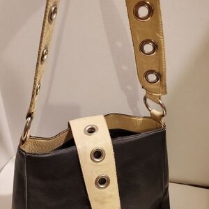 Zeitgeist Black Shoulderbag